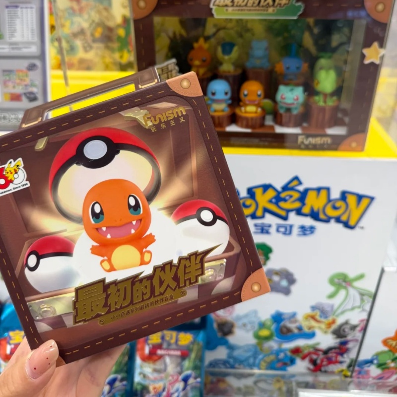 Novità Funism Pokémon 30° Anni - Pokeball Cosplay Prop recensione e prezzo
